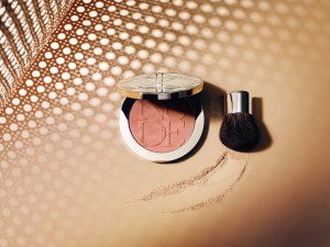 AmbDiorSkinNudeTan2014_MATTE_32